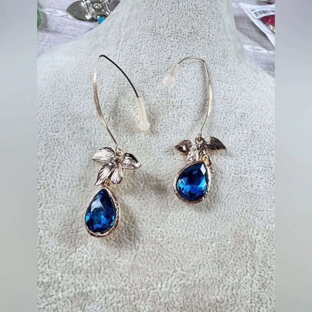 Elegant Blue Orchid Stone Teardrop Earrings with Gold Accents